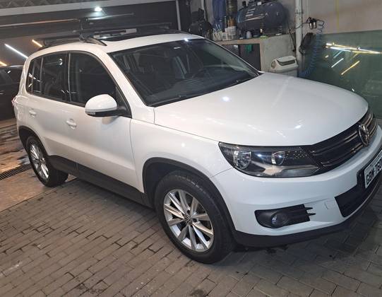 VOLKSWAGEN TIGUAN 1.4 TSI 16V TURBO GASOLINA 4P DSG
